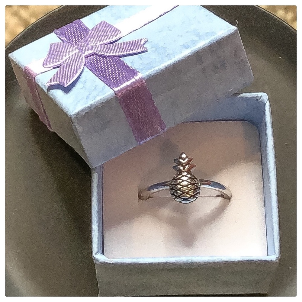 💕Beautiful Sterling Silver Pineapple Ring💕 - Picture 6 of 8